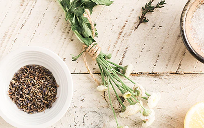 4 Dangerous Skin Care Ingredients éclatant botanicals